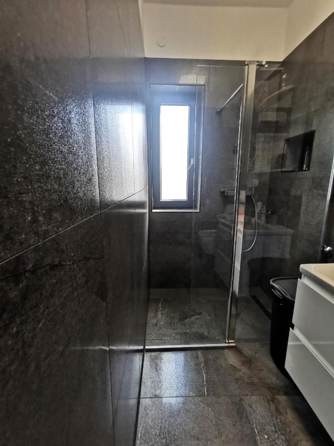 Oasis In The City Near Amfiteatar,Free Parking And Free Wi-Fi Pula Exterior photo